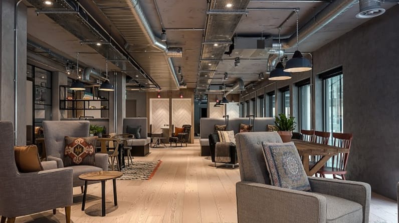 city pavilion lounge