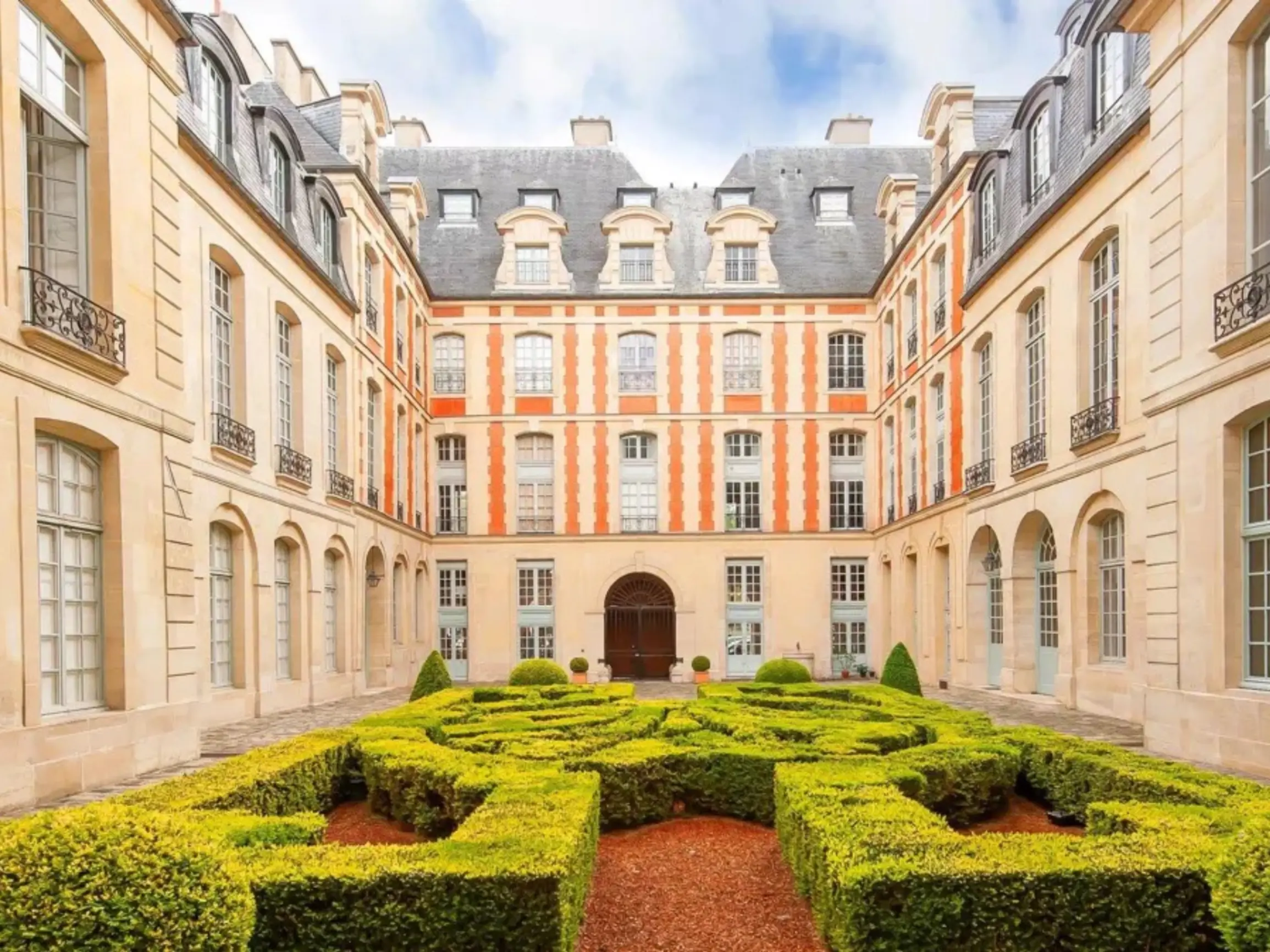 2 bedroom duplex, Paris, France
