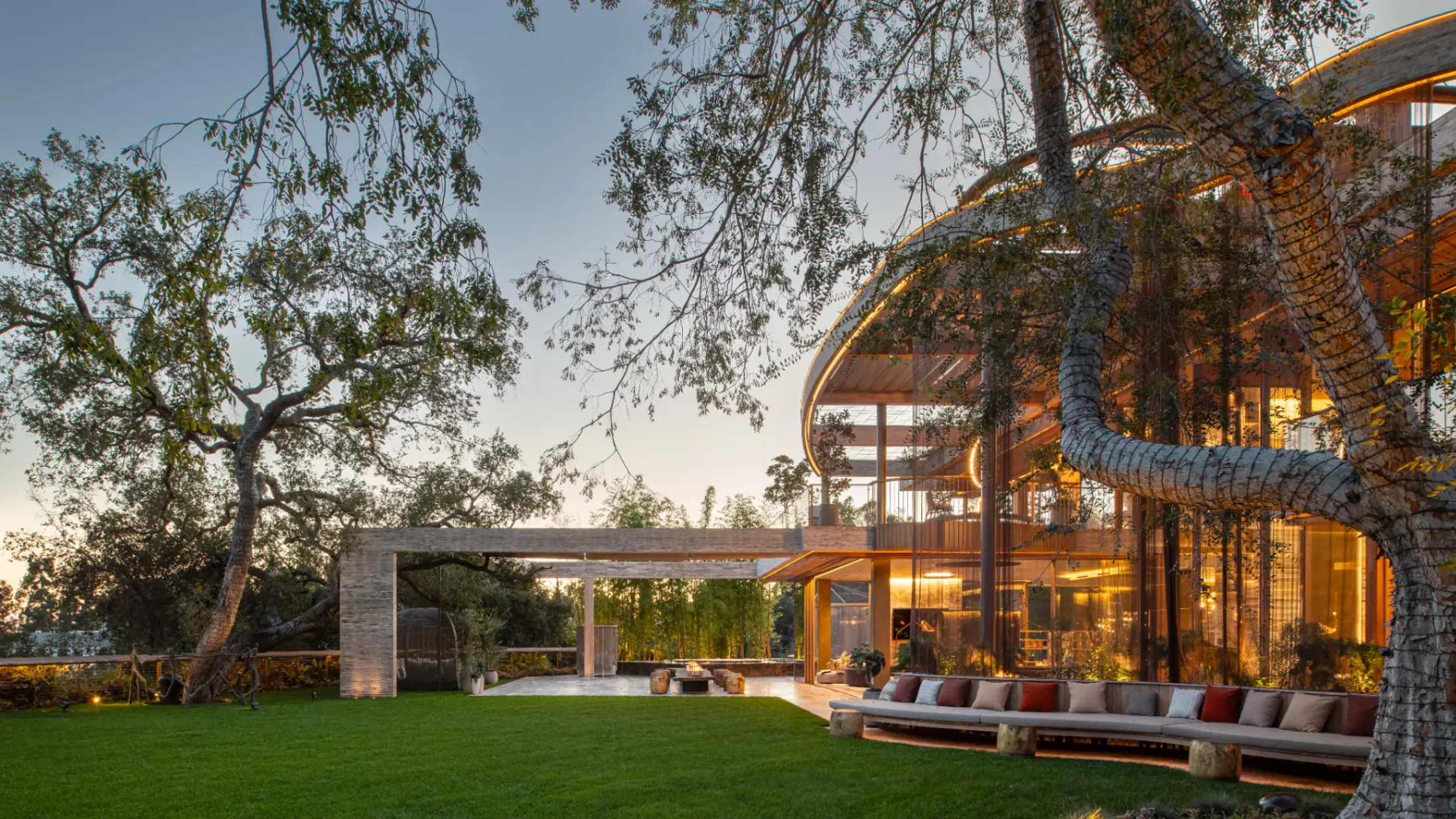 607 Siena Way, Bel Air, CA 90077