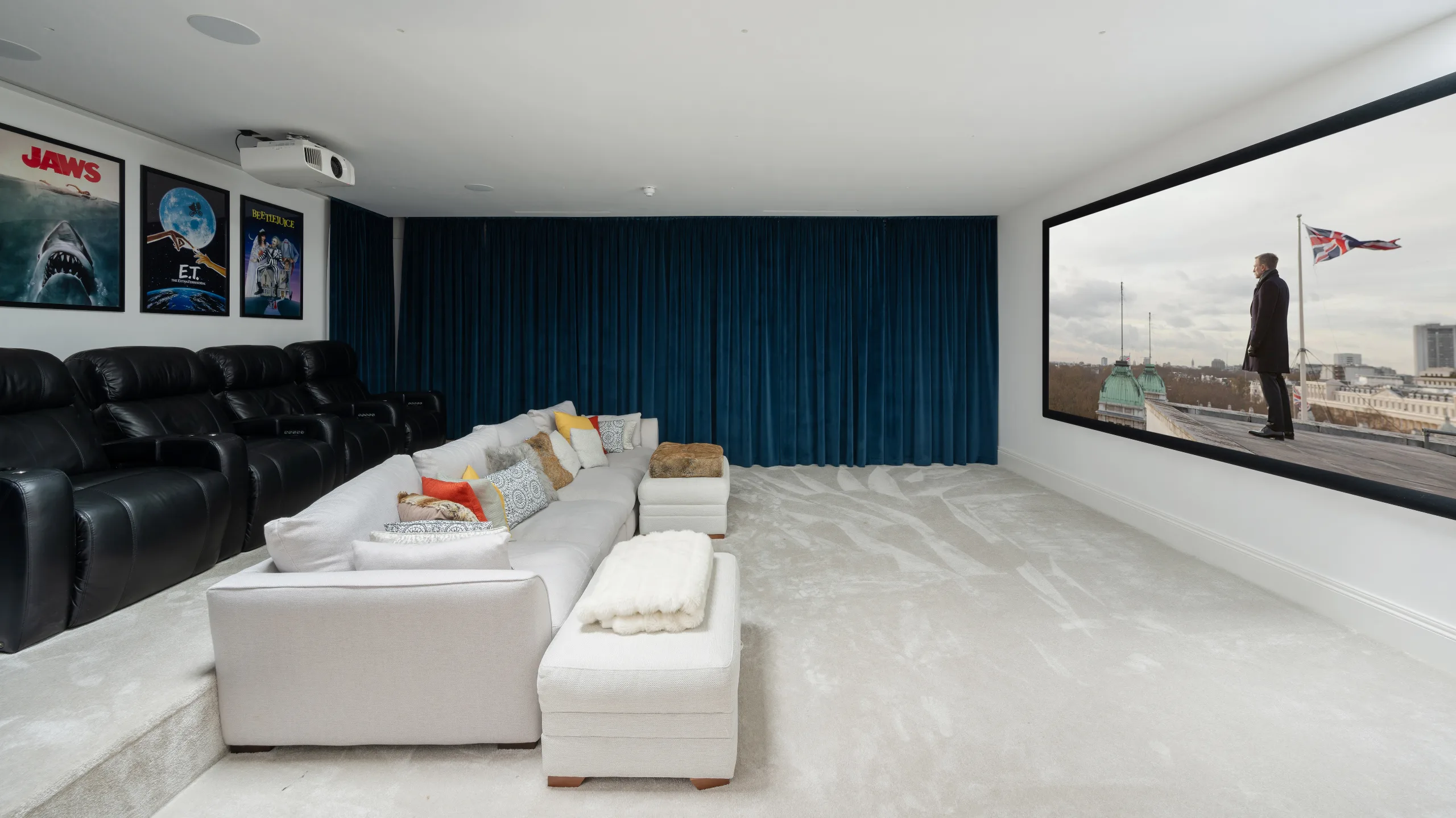 5-6 bedroom house for sale in Homefield Road, London, W4