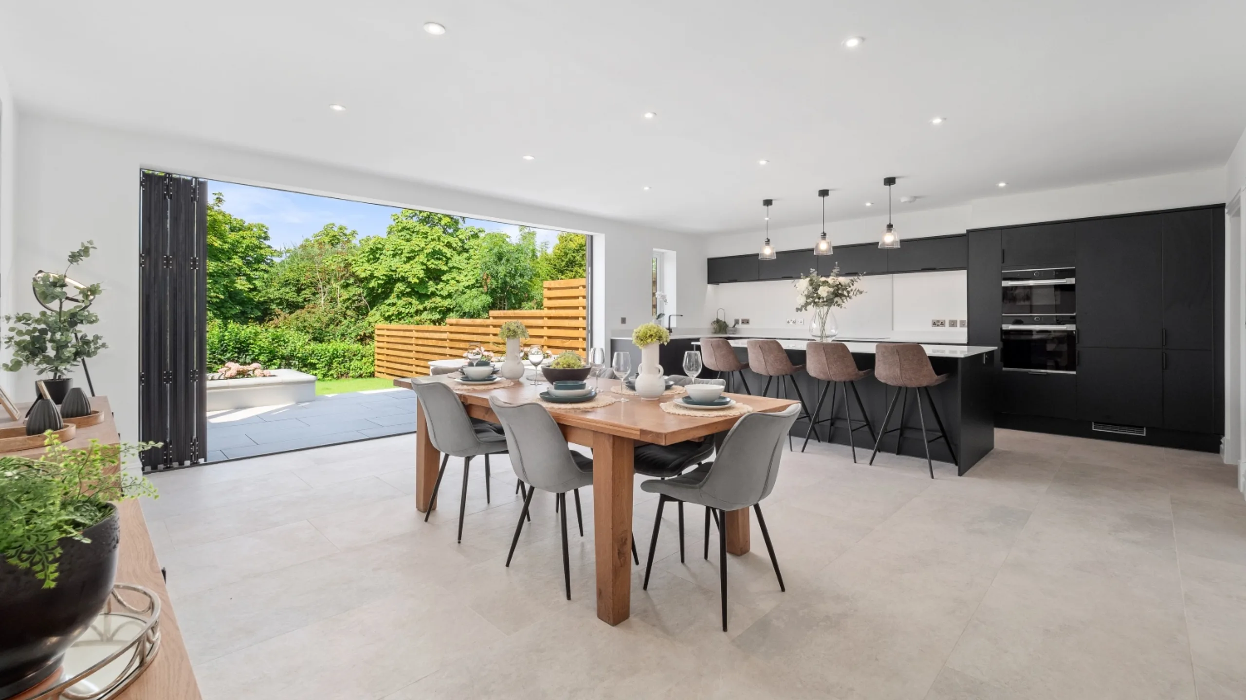 4 bedroom house for sale in Oakley Wood Farm