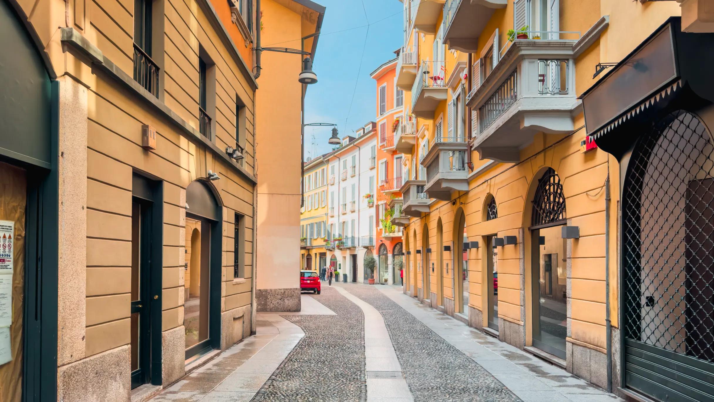 Cobblestone street in the Brera district of Milan &copy; Marco Bottigelli