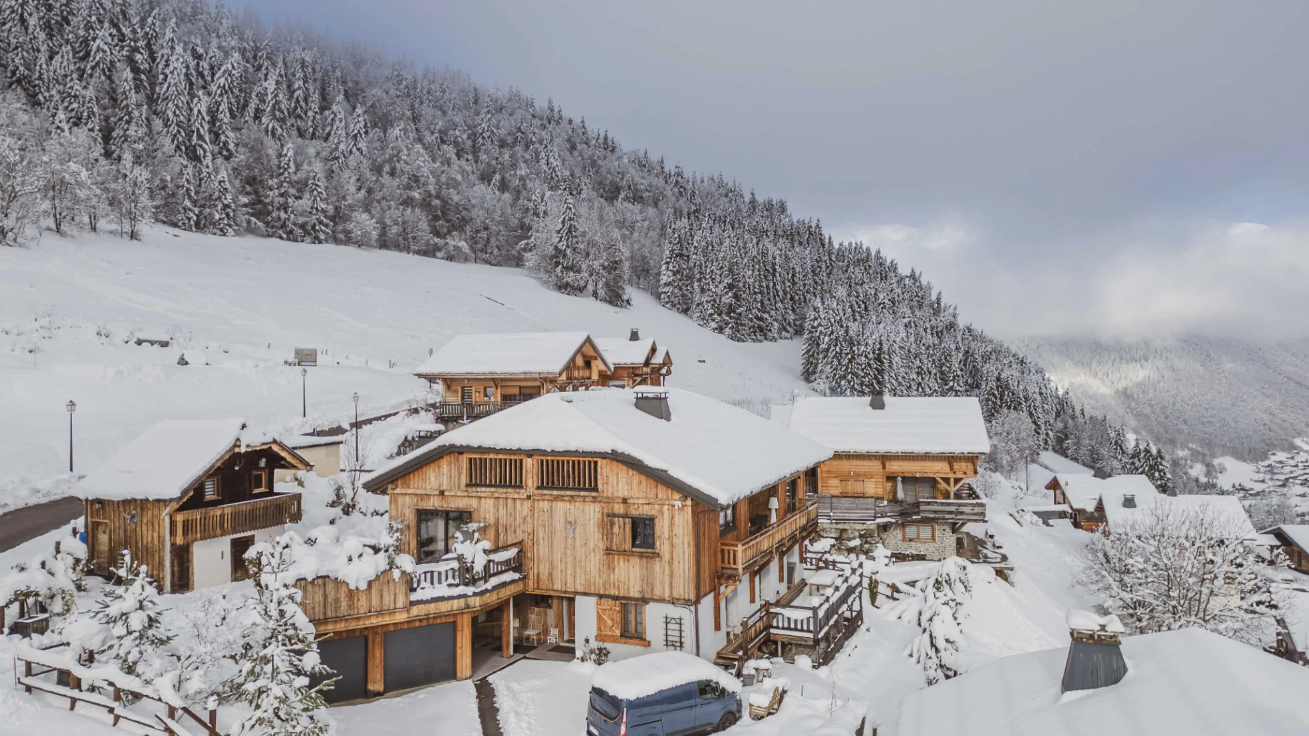 6 bedroom chalet for sale in La Côte-d`Arbroz, Haute-Savoie, Rhône-Alpes, France