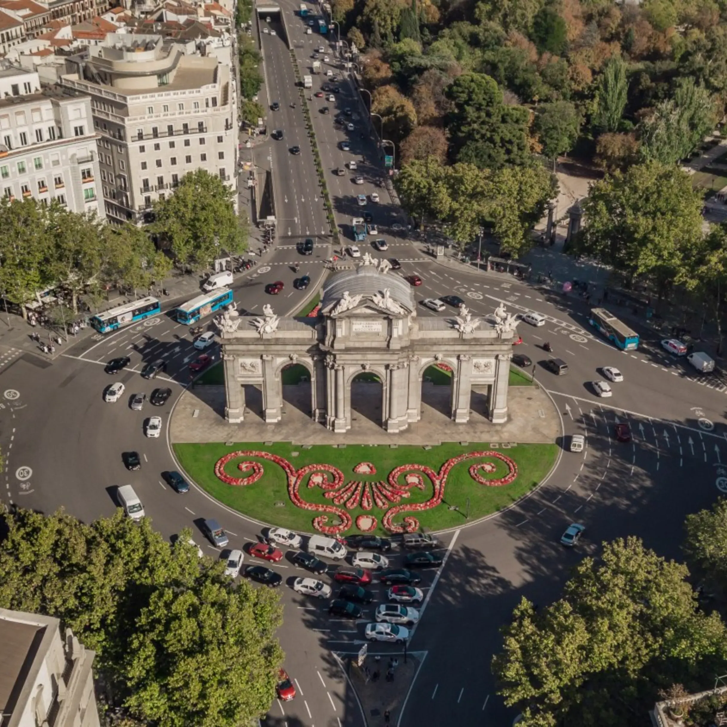La Puerta de Alcalá near Recoletos