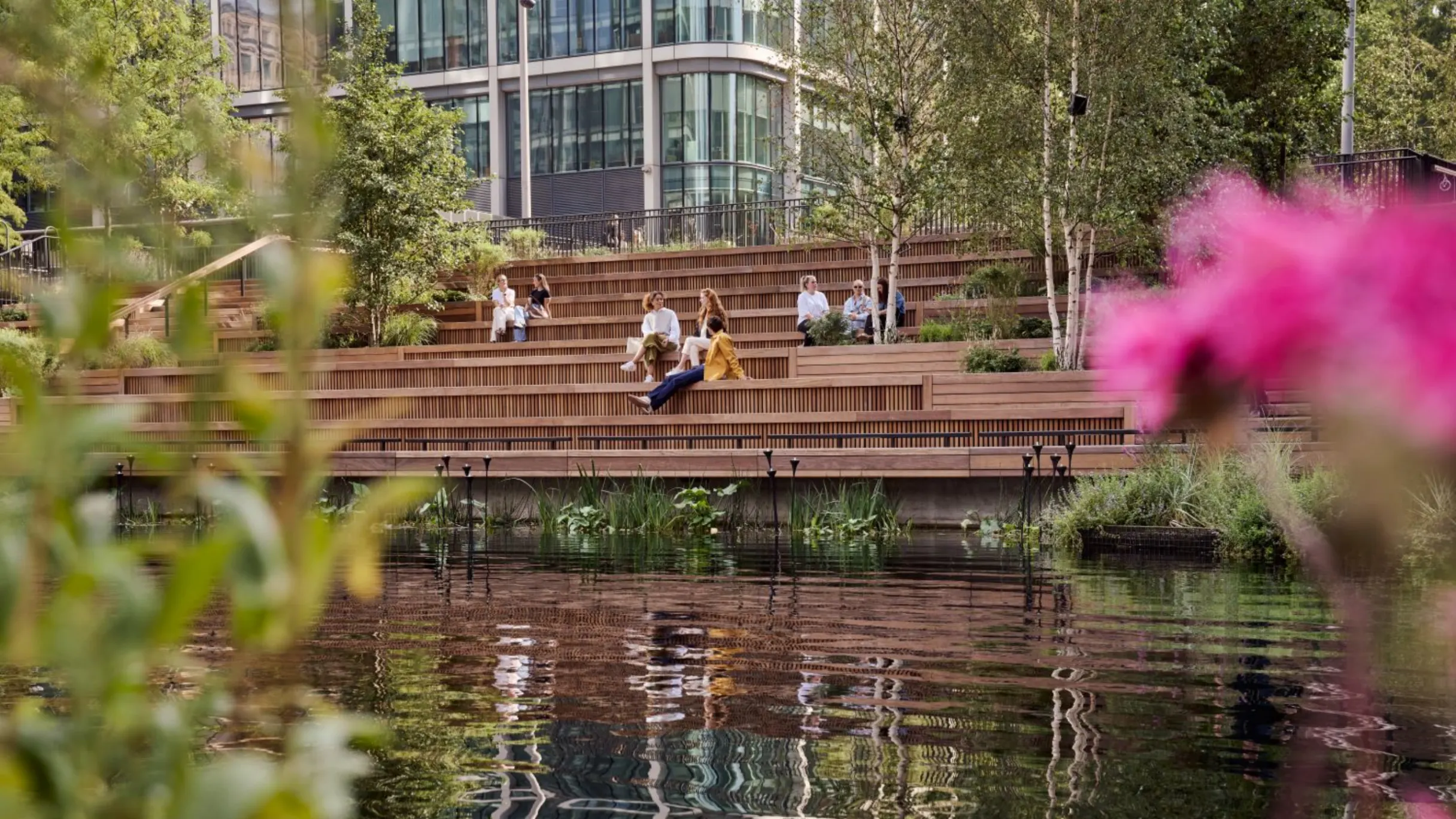 Eden Dock, a tranquil waterfront oasis in Canary Wharf