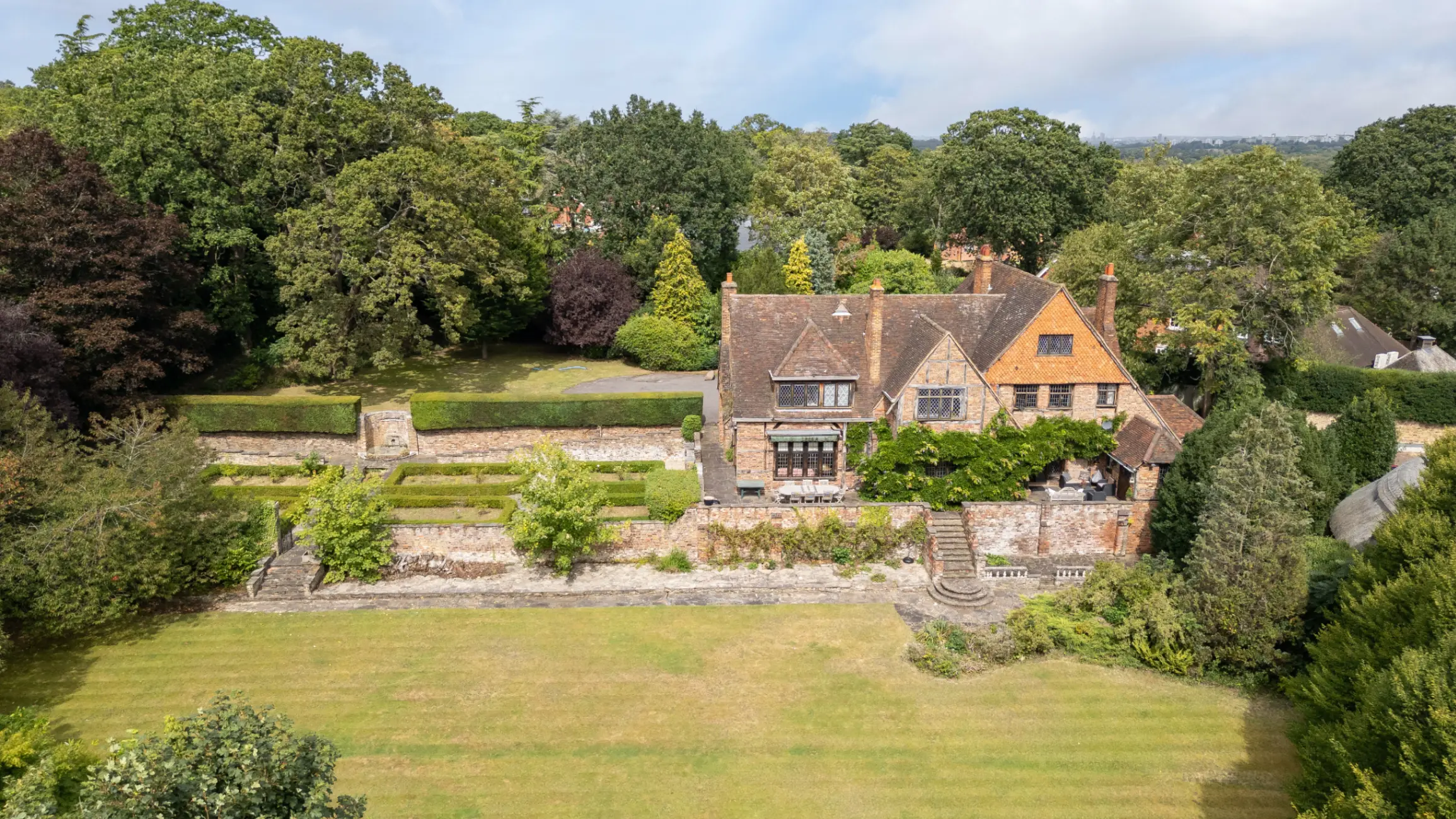 Edmundsbury, Beverley Lane, Coombe Hill, Kingston Upon Thames, Surrey, KT2