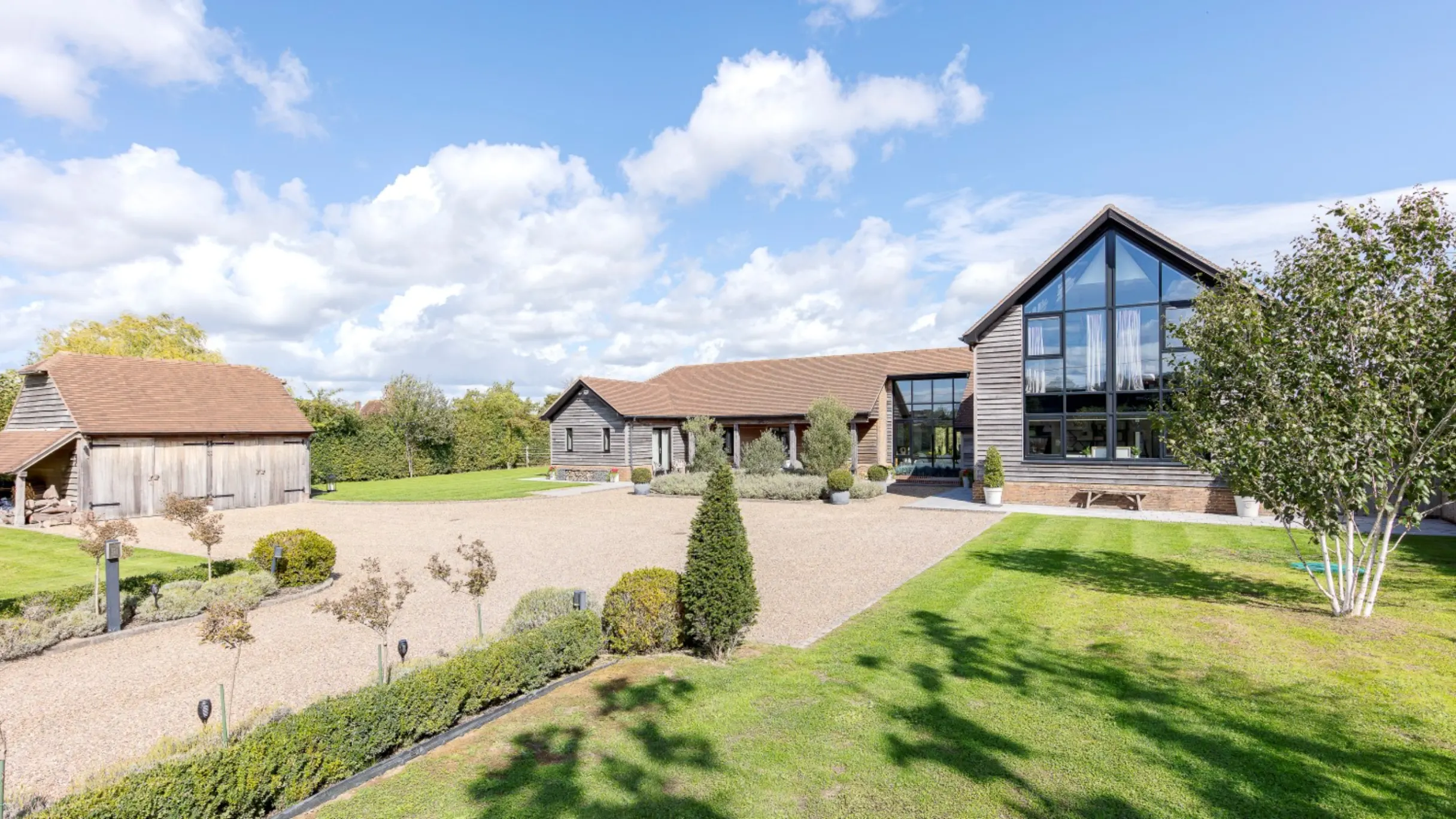 5 bedroom house for sale in Chellows Lane, Crowhurst, Surrey