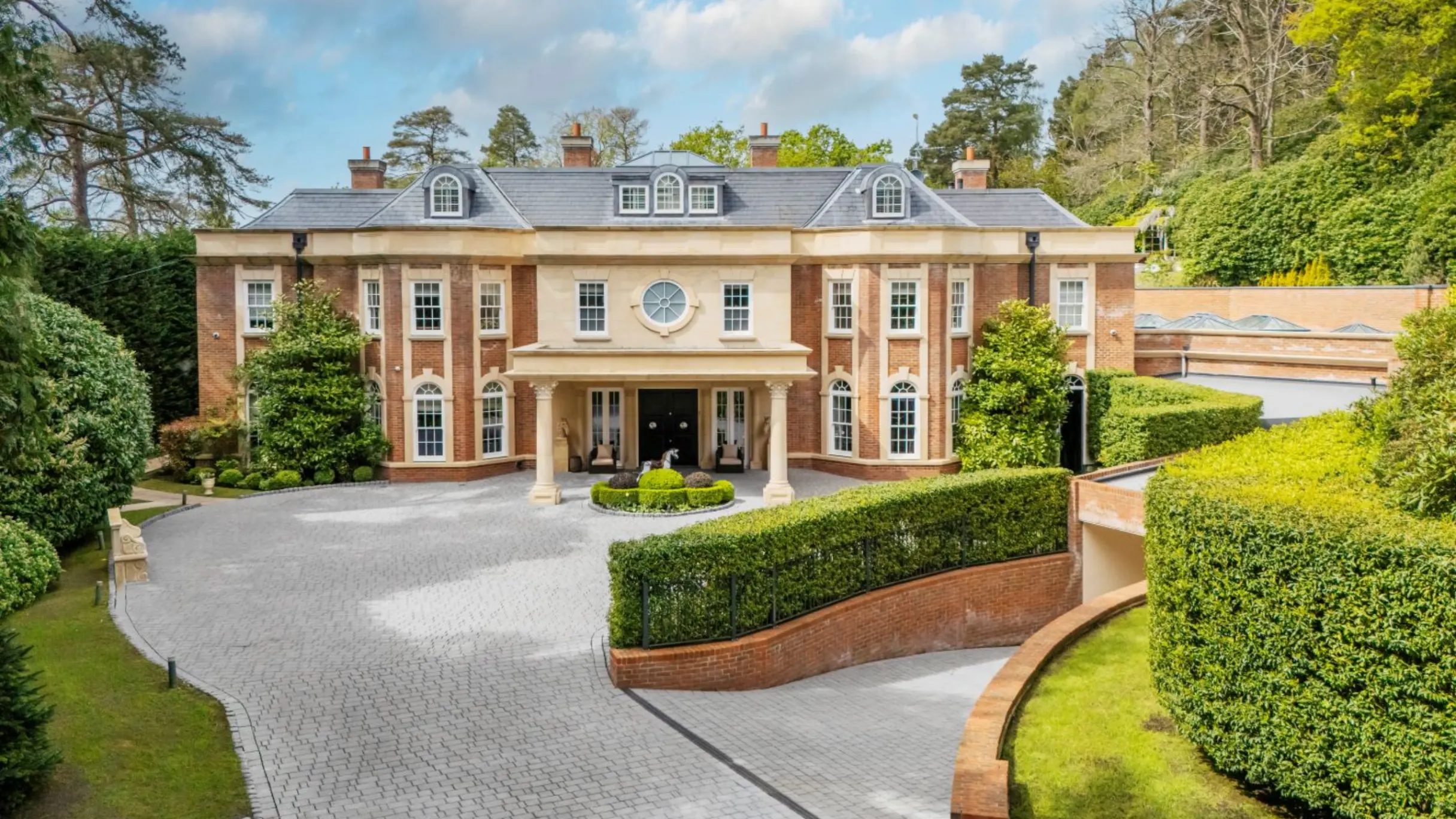 6 bedroom house for sale in Golf Club Road, St George's Hill, Weybridge, Surrey, KT13