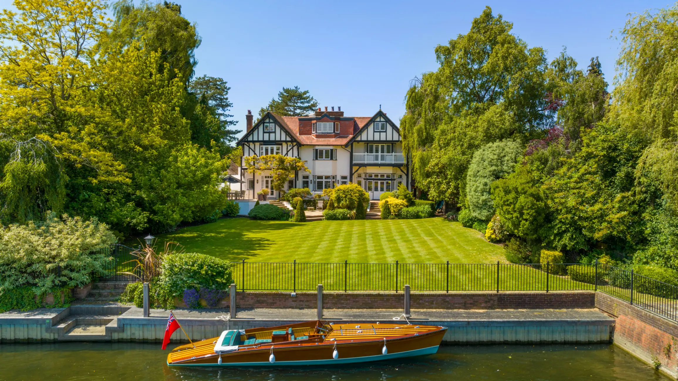 10 bedroom house for sale in Chauntry Road, Maidenhead