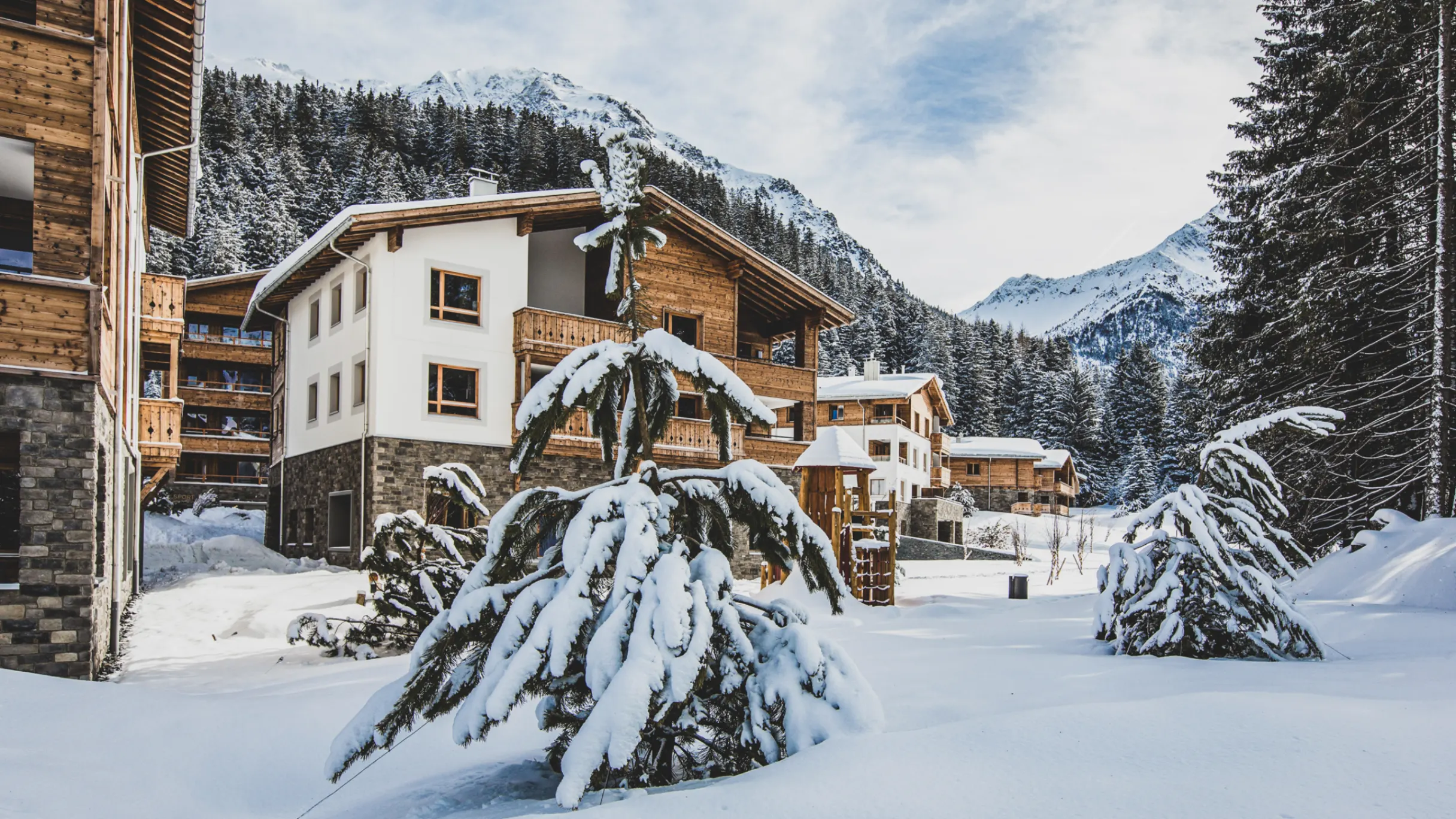 4 bedroom penthouse for sale in Lenzerheide, Graubünden, Switzerland. Guide price CHF 2,180,000