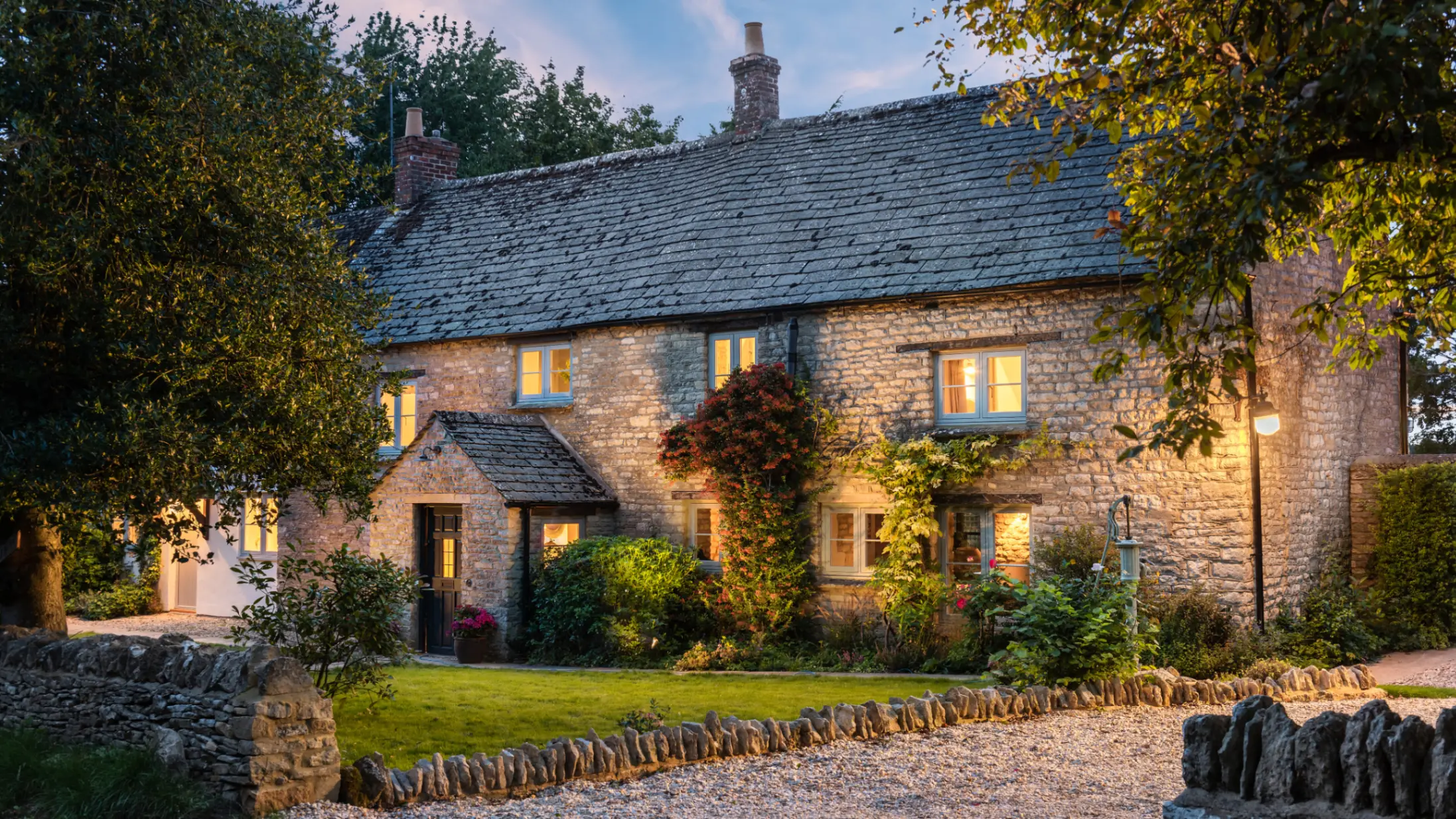 5 bedroom house for sale in White Oak Green