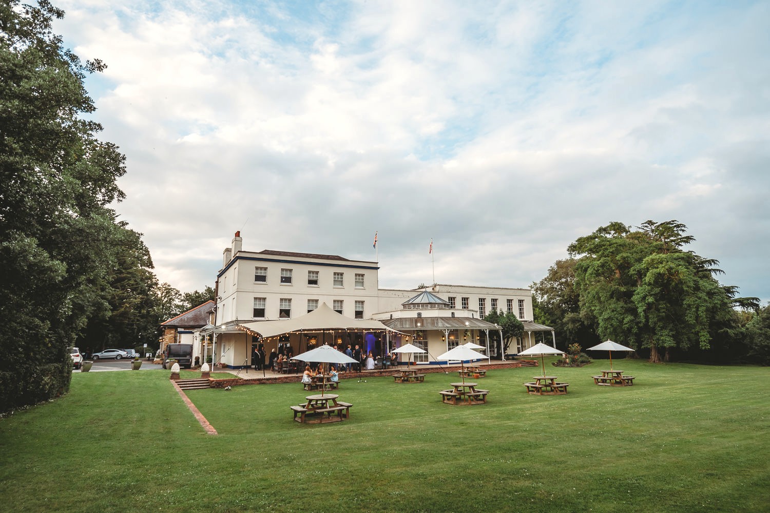 Knight Frank appointed to sell two Mercure Hotels