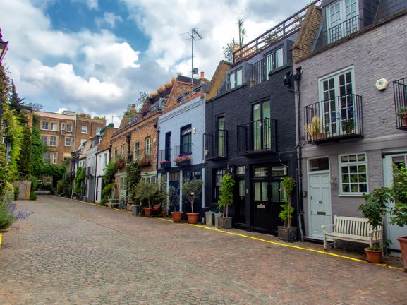 Want 10% off a central London property? Know how to time your purchase