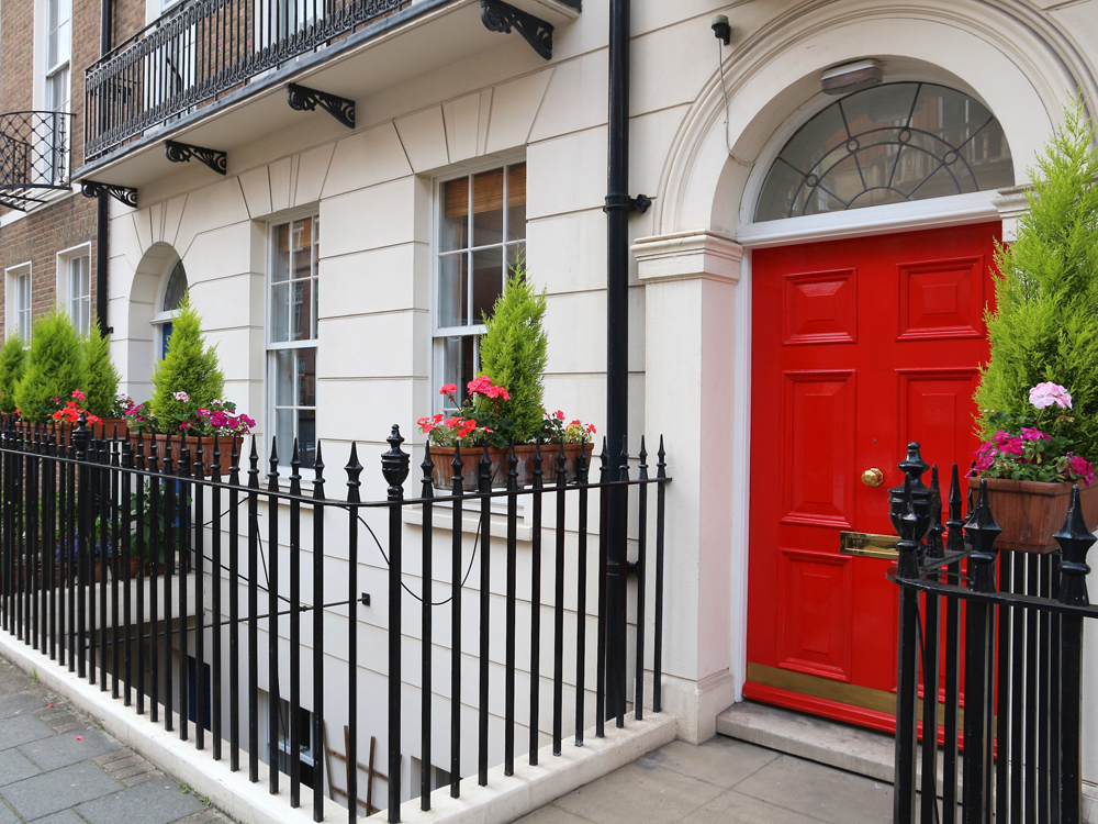 Covid clauses and growth of owner-occupiers keep London sales pipeline intact