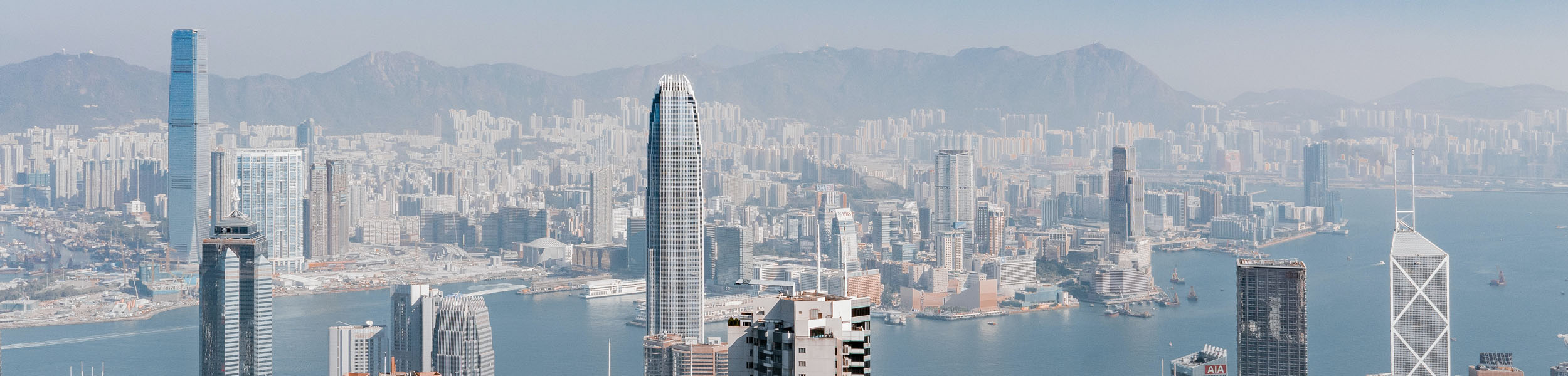 30-year mortgages, the unravelling of Zero Covid and the wealthy flock to Dubai