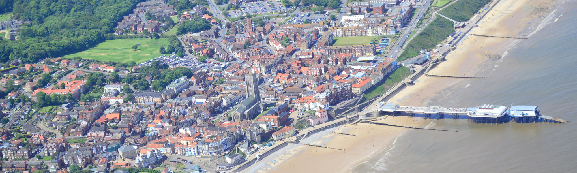 Which UK areas have the highest % of cash buyers?