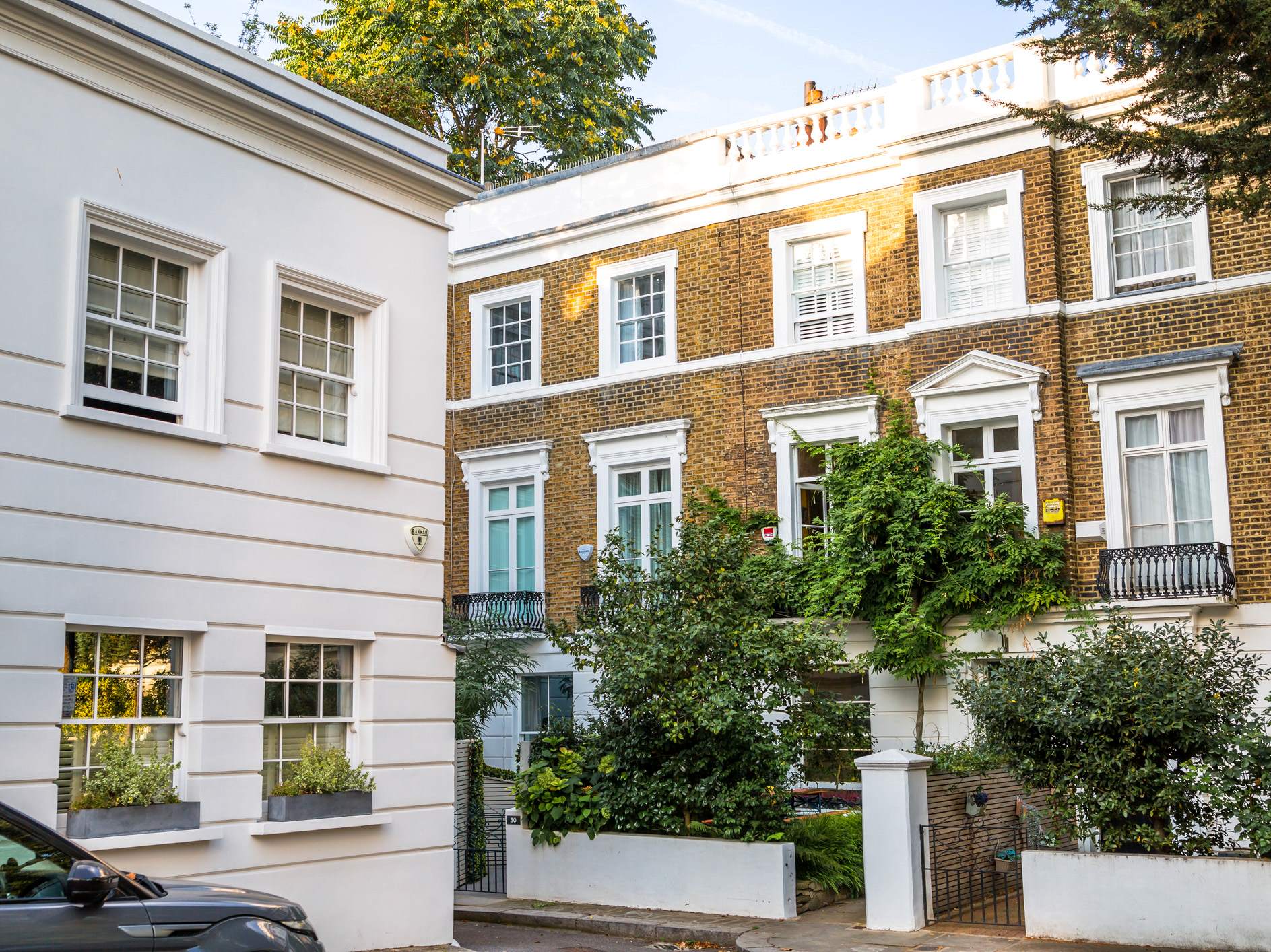 Image of Budget Uncertainty and Tax Changes Cloud Horizon for UK Housing Market in 2025