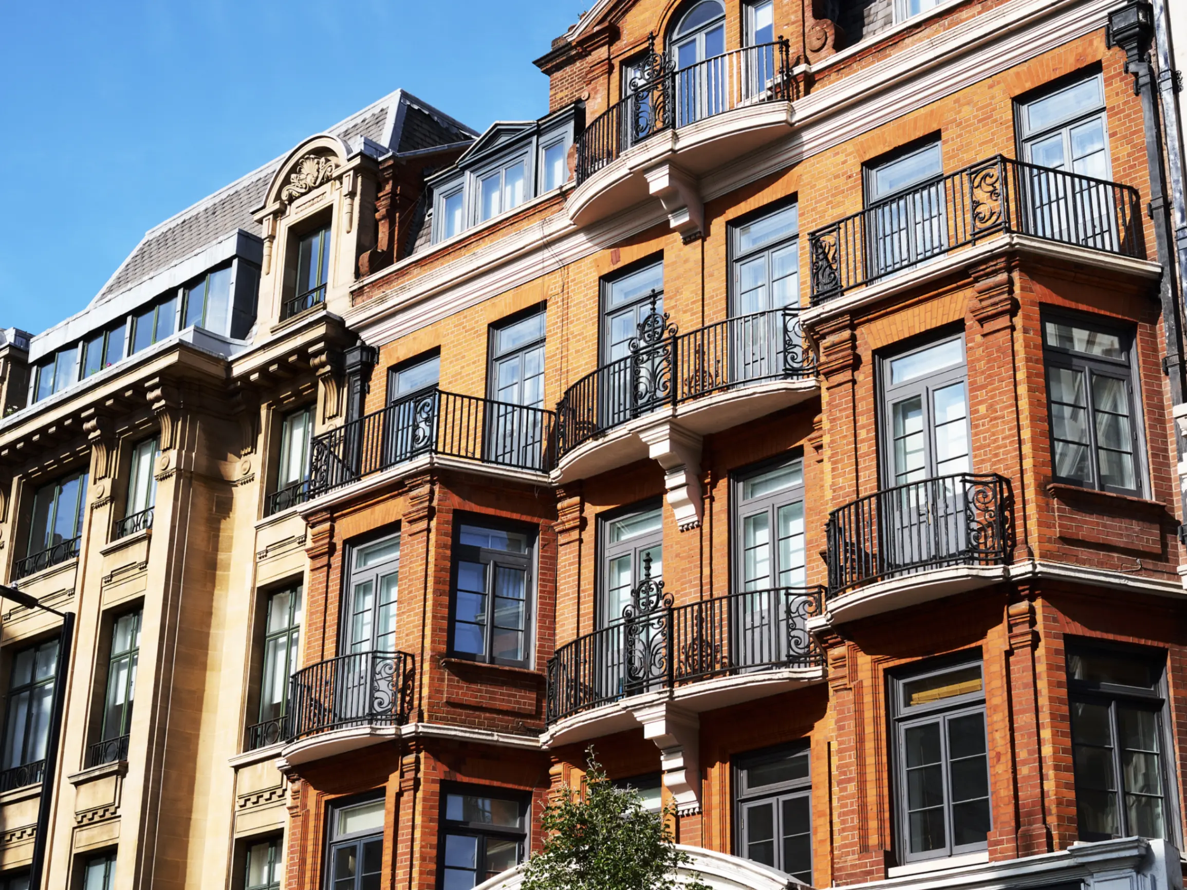 Image of Treasury Trilemma Curbs Demand in Prime London Markets