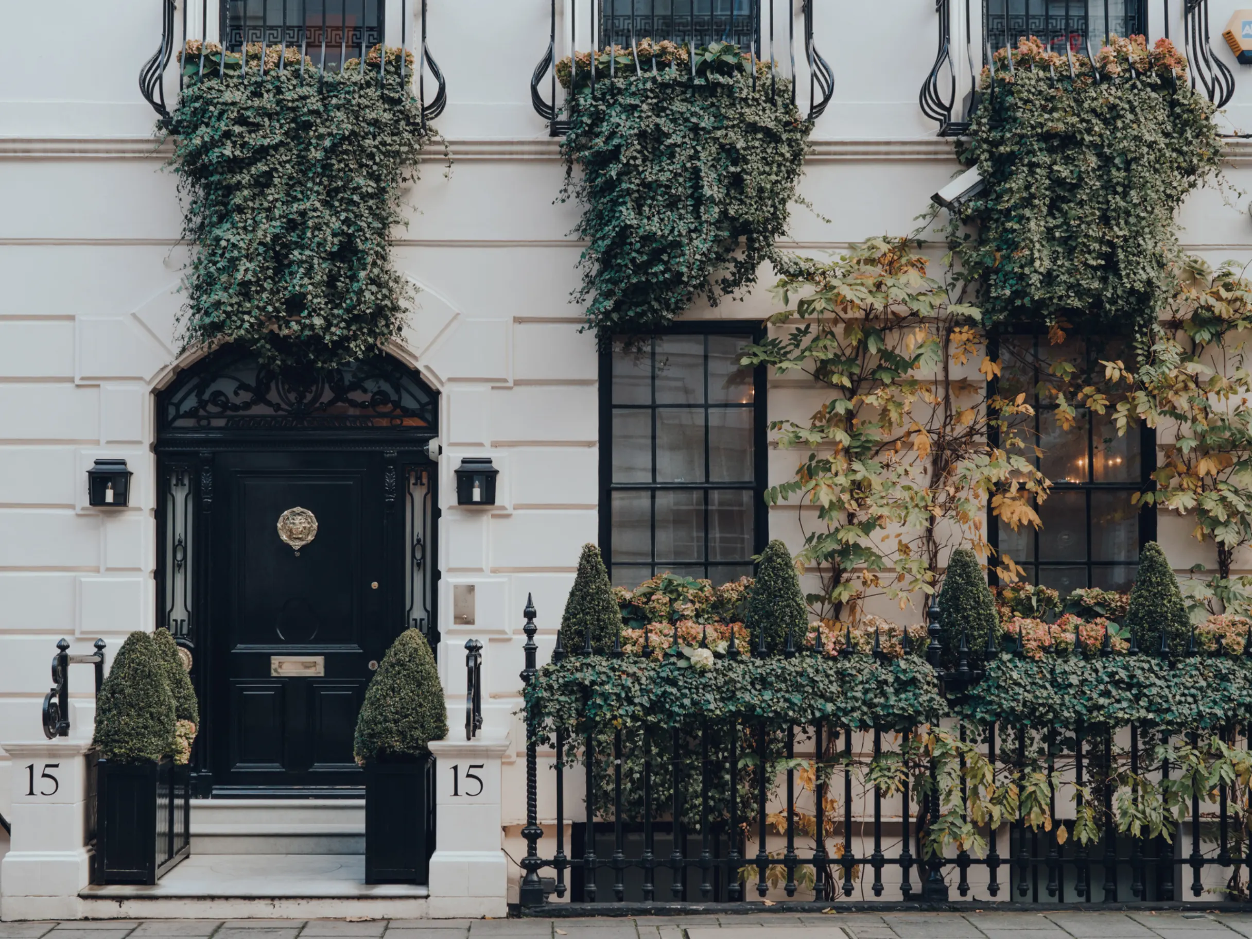 Image of Budget Clarity Brings Short-Term Relief in Prime London Markets