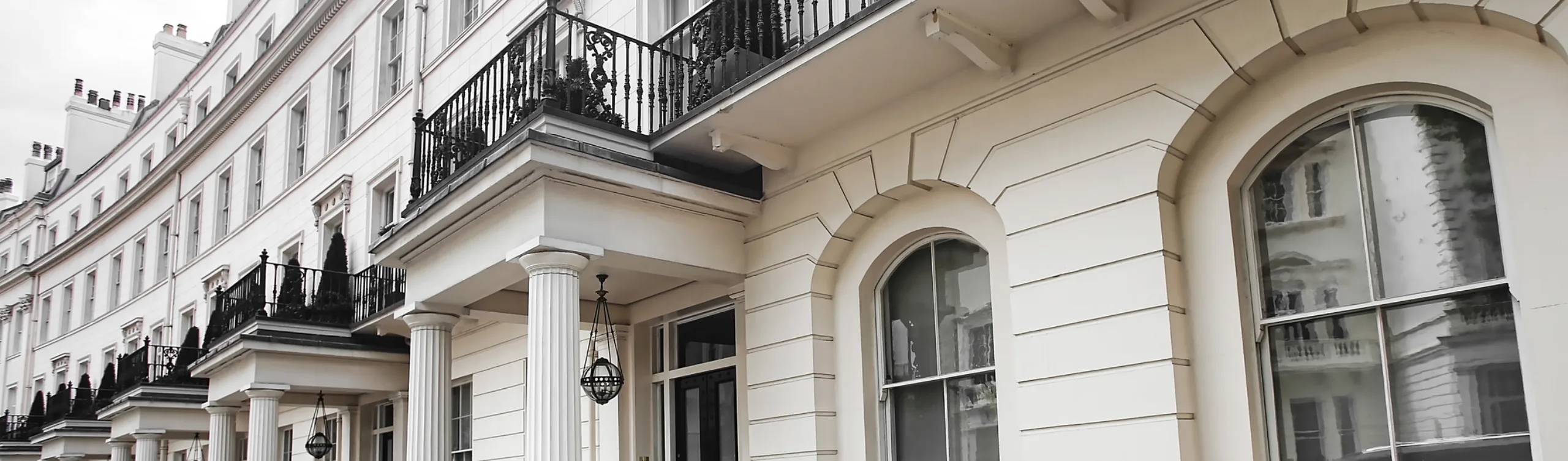 Non-Doms Leave London but Keep Property Options Open