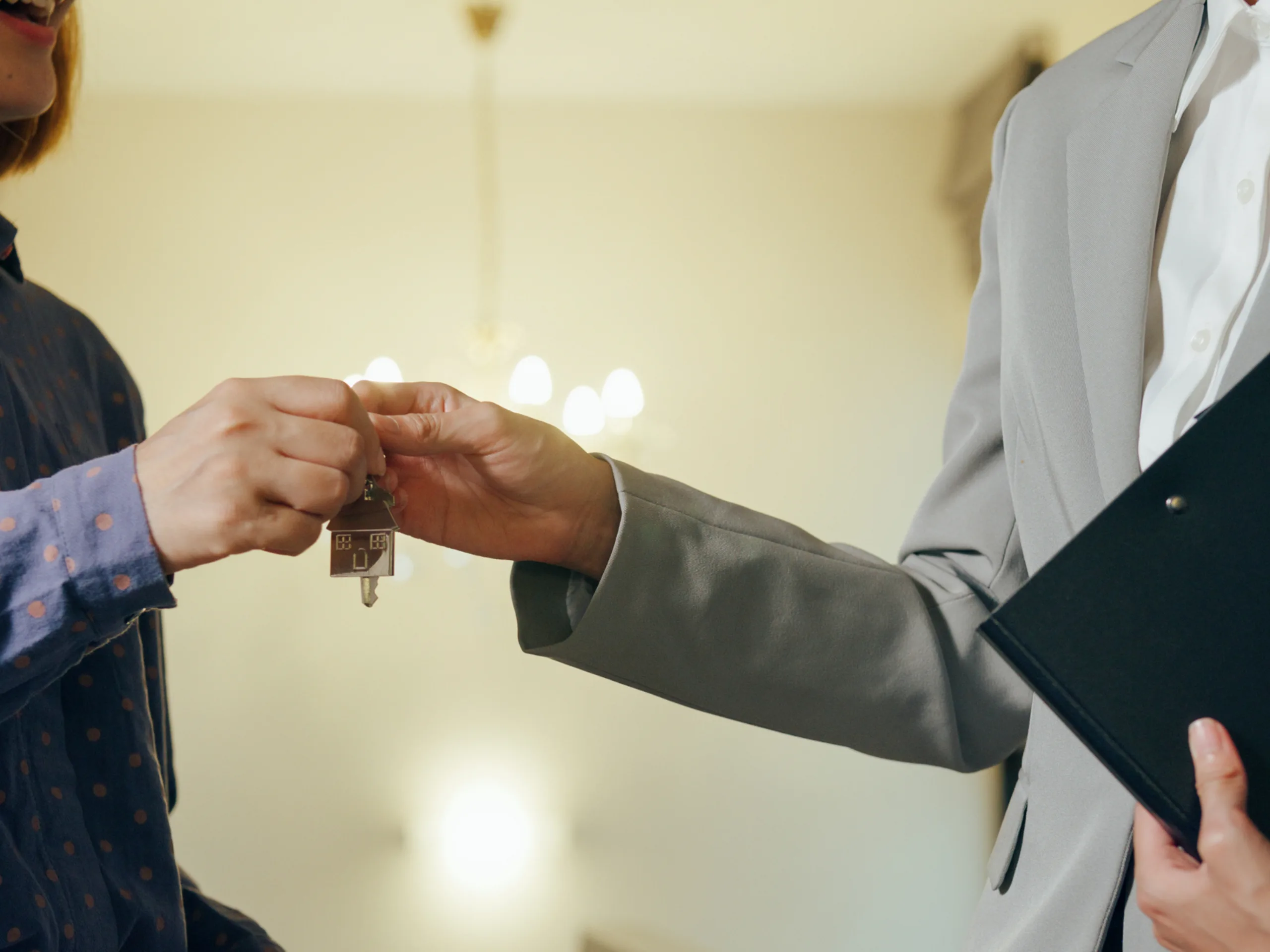 Image of London Landlords Test Sales Market as Budget Looms