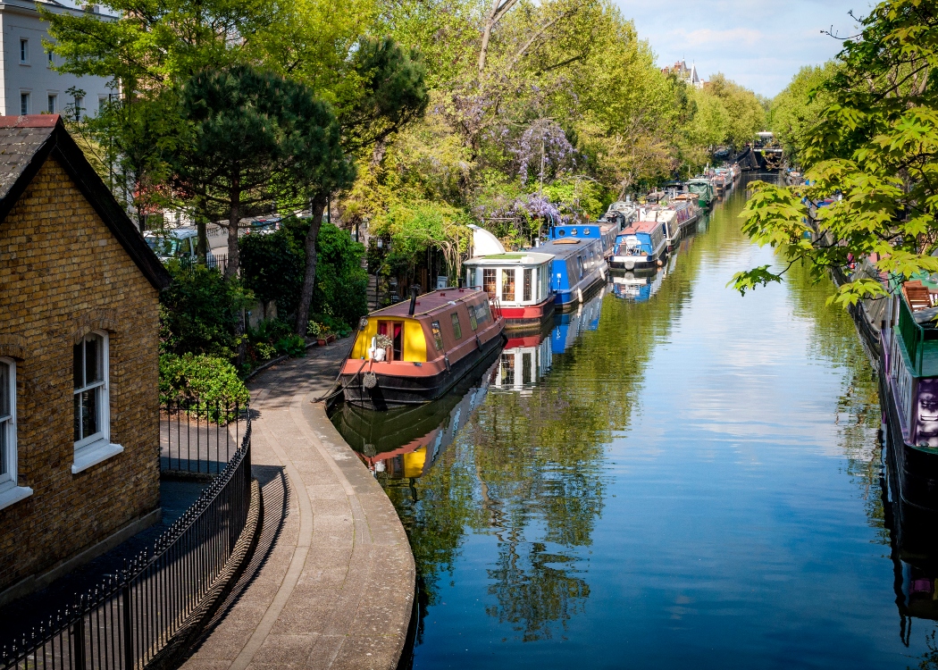 paddington canals in the spring time