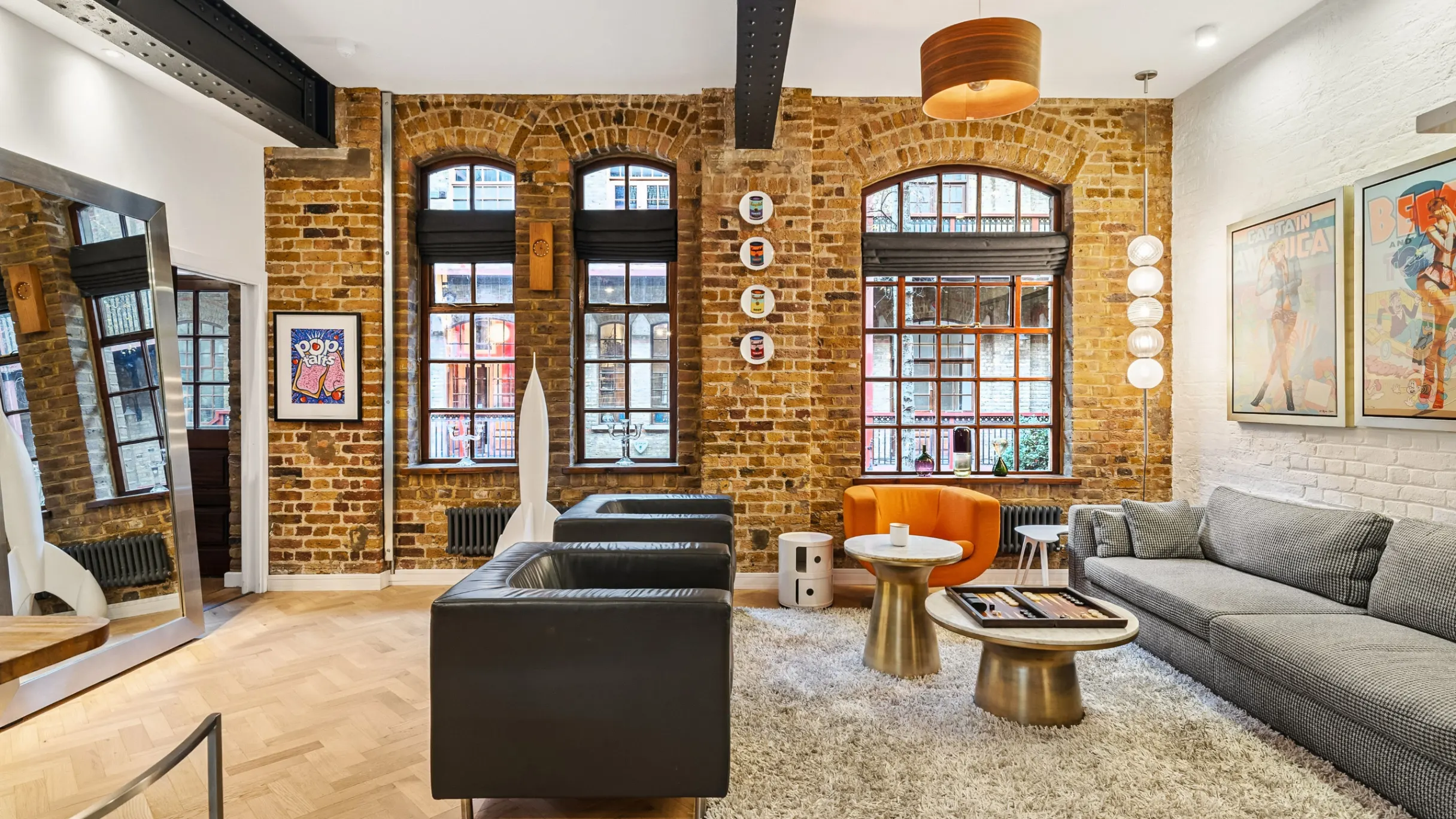2 bedroom maisonette for sale in Mandeville Courtyard, London, SW11
