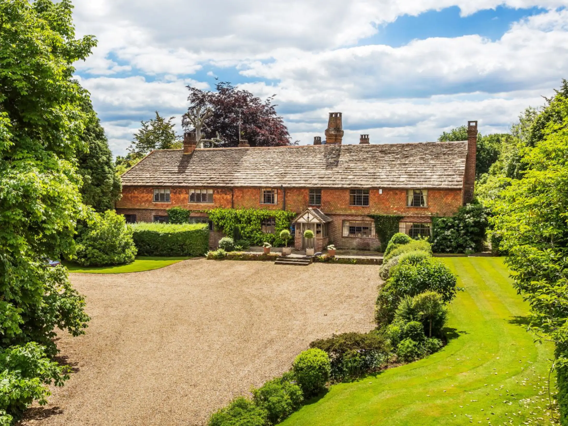 Image of Generations of joy: a historic farmhouse in West Sussex