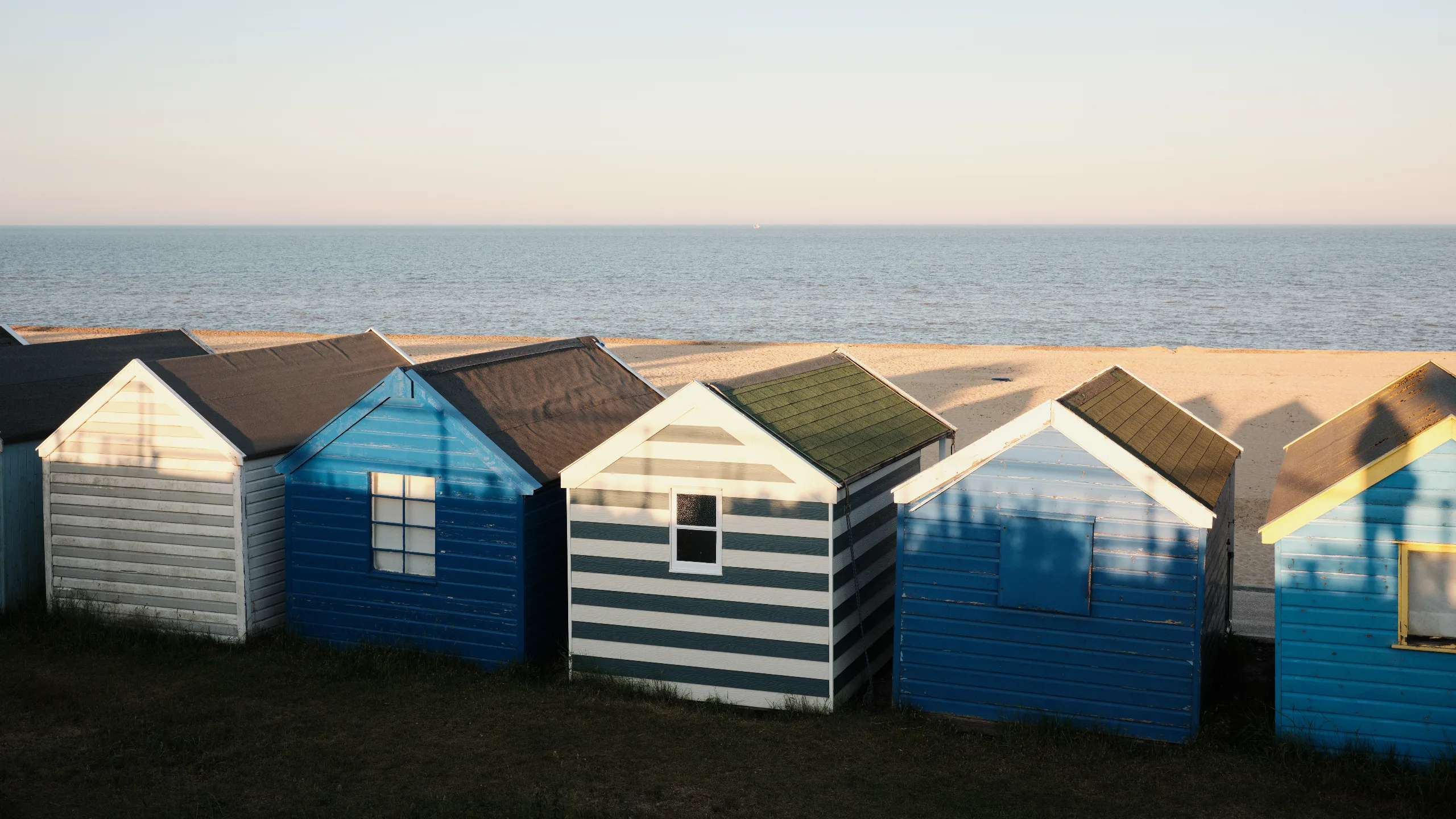 Beach huts in Southwold, Suffolk © Gary Yeowell