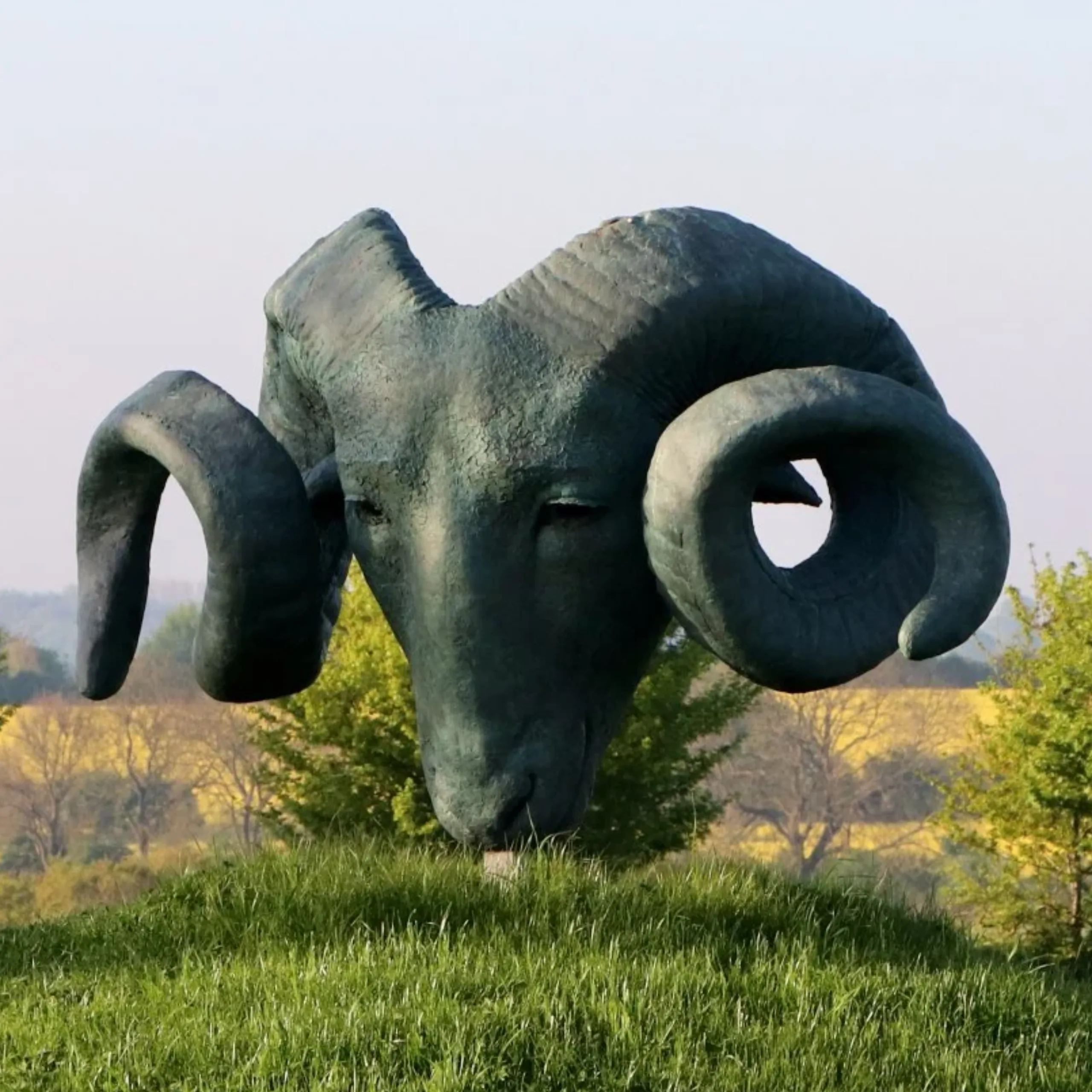Image of Crafts in the Cotswolds: In the studio with sculptor David Williams-Ellis