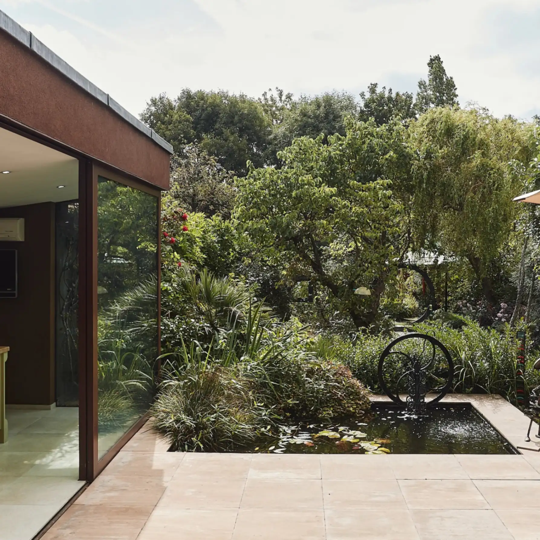 Image of Low carbon, high style: a contemporary south London home