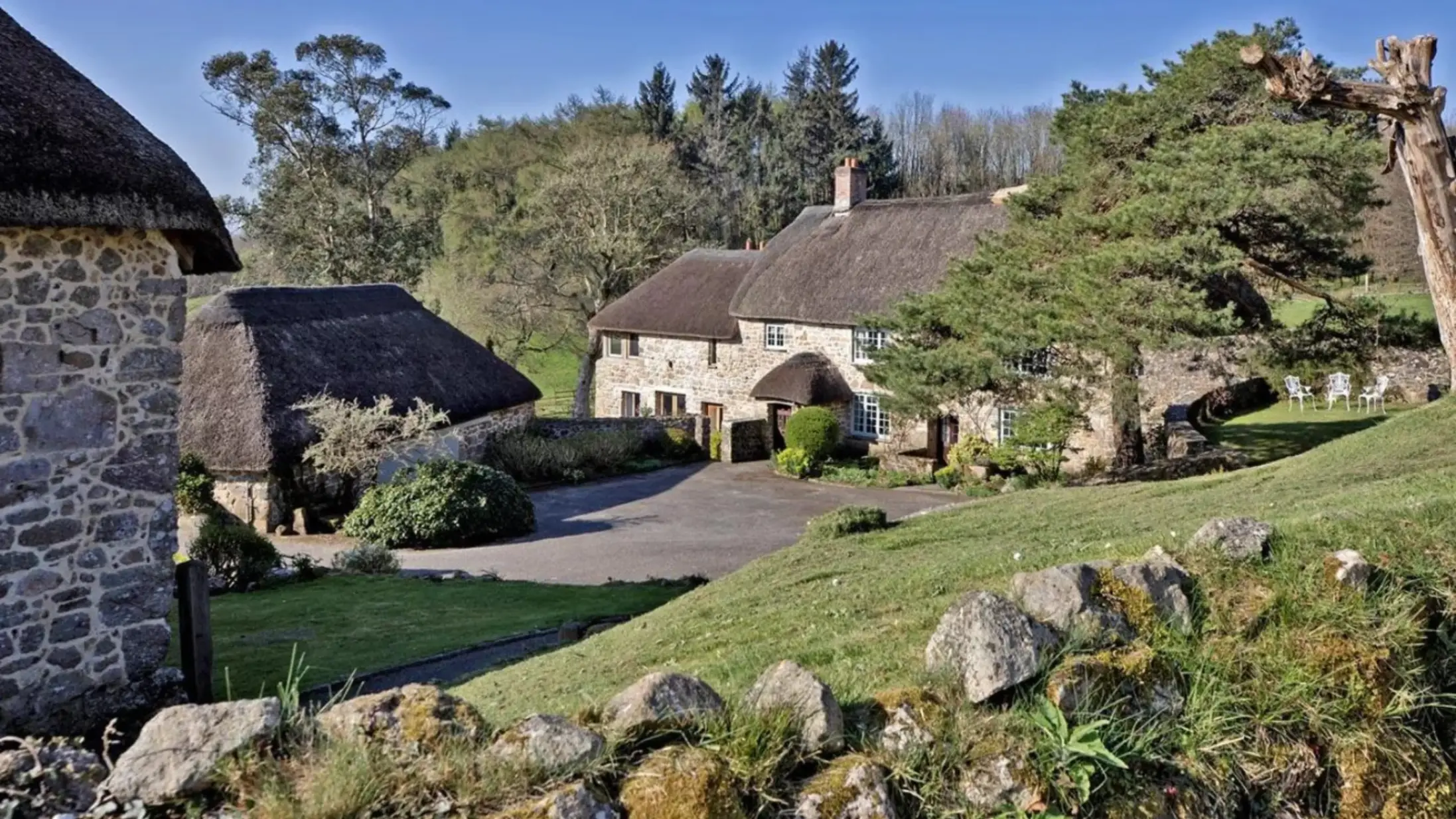 Dartmoor mini estate 