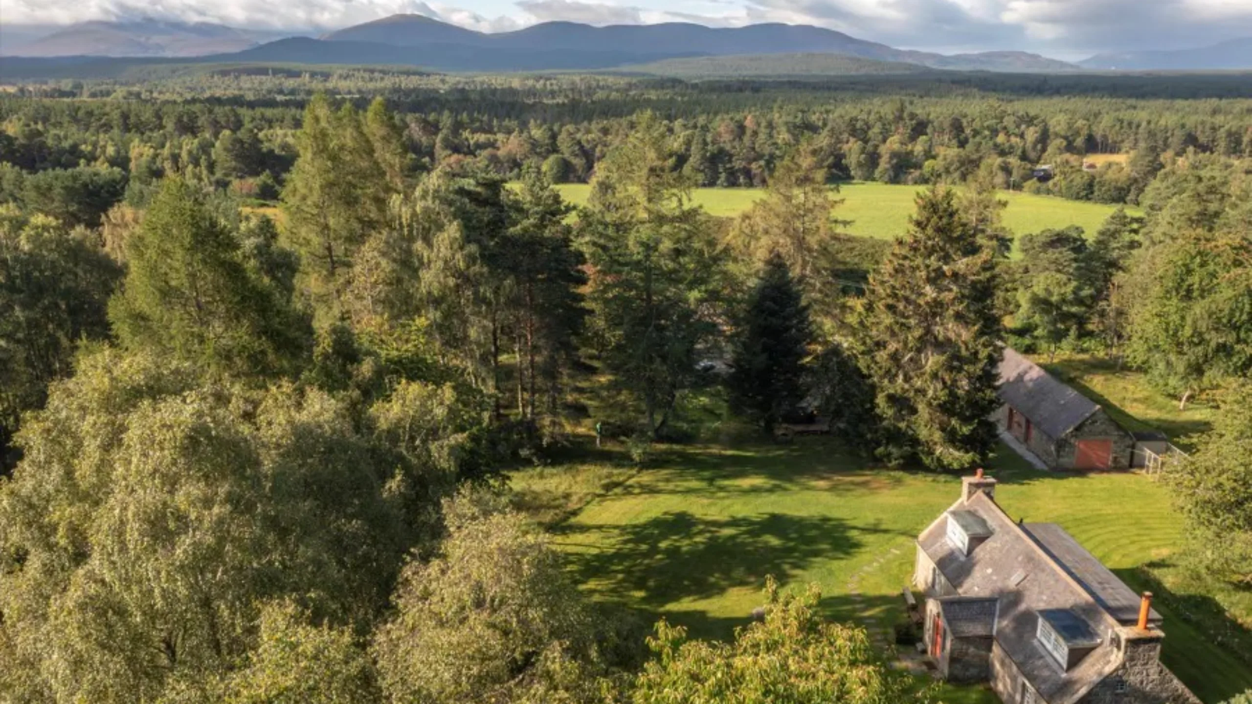 Nethy Bridge Cairngorns exterior