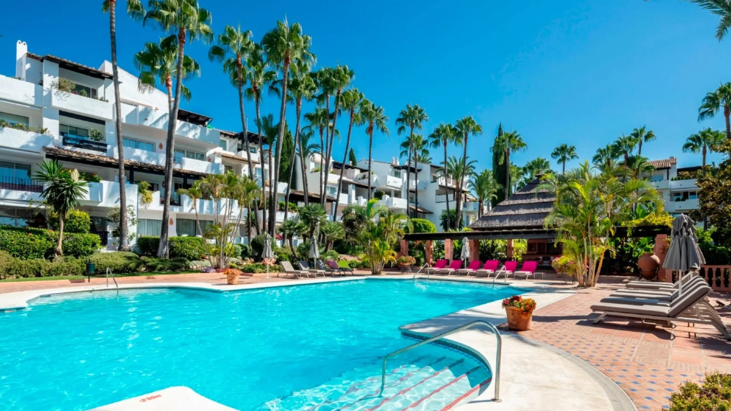 Property in Marina Puente Romano, Marbella