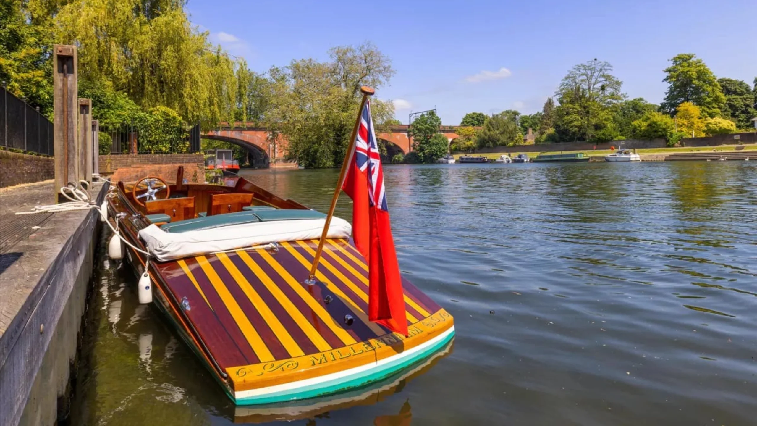Pleasure boat Henley on Thames